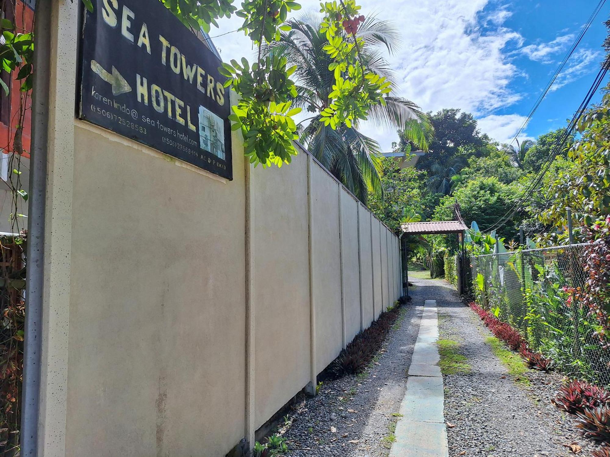 Infiniti Hotel Puerto Viejo de Talamanca المظهر الخارجي الصورة