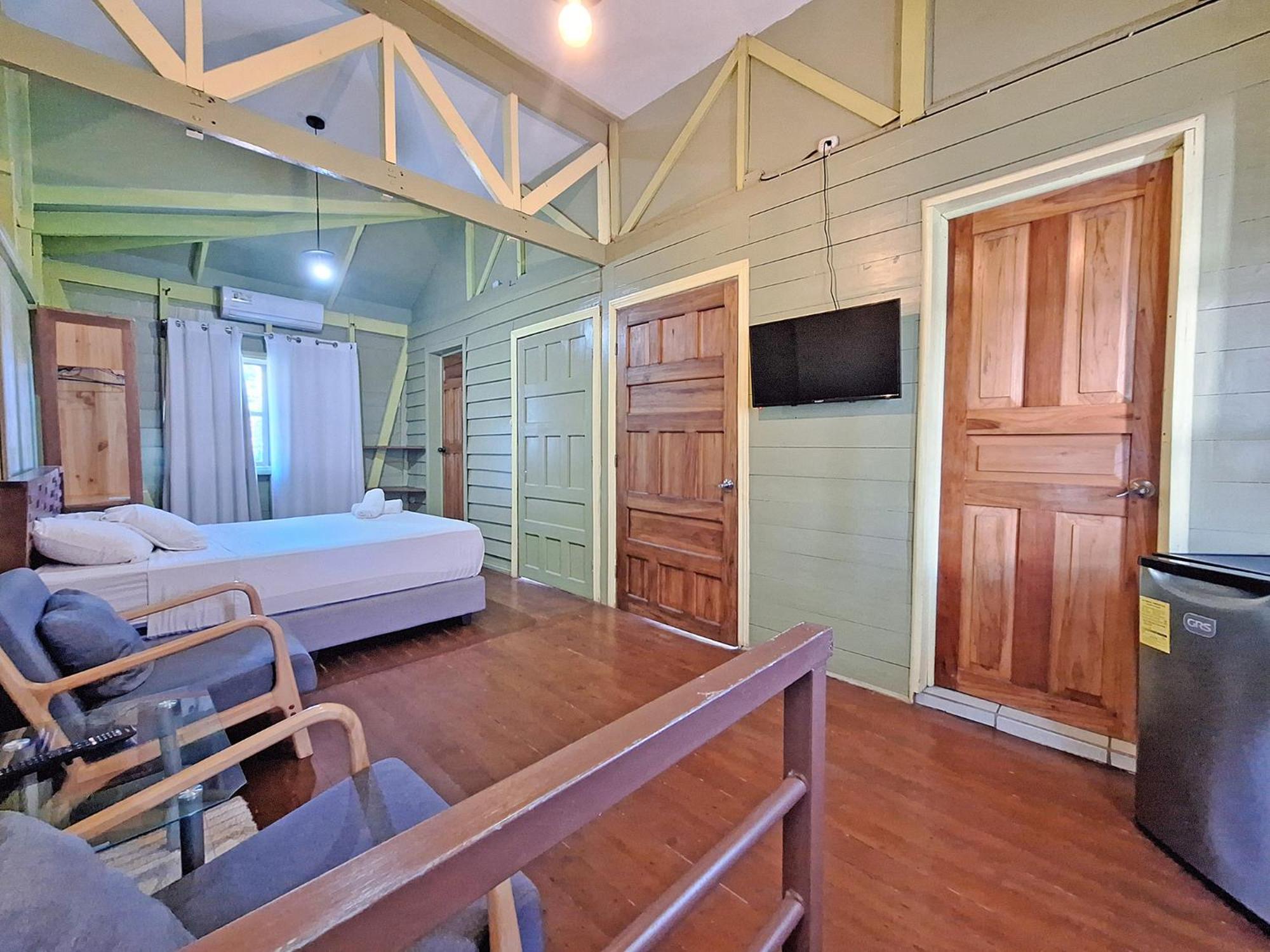 Infiniti Hotel Puerto Viejo de Talamanca المظهر الخارجي الصورة