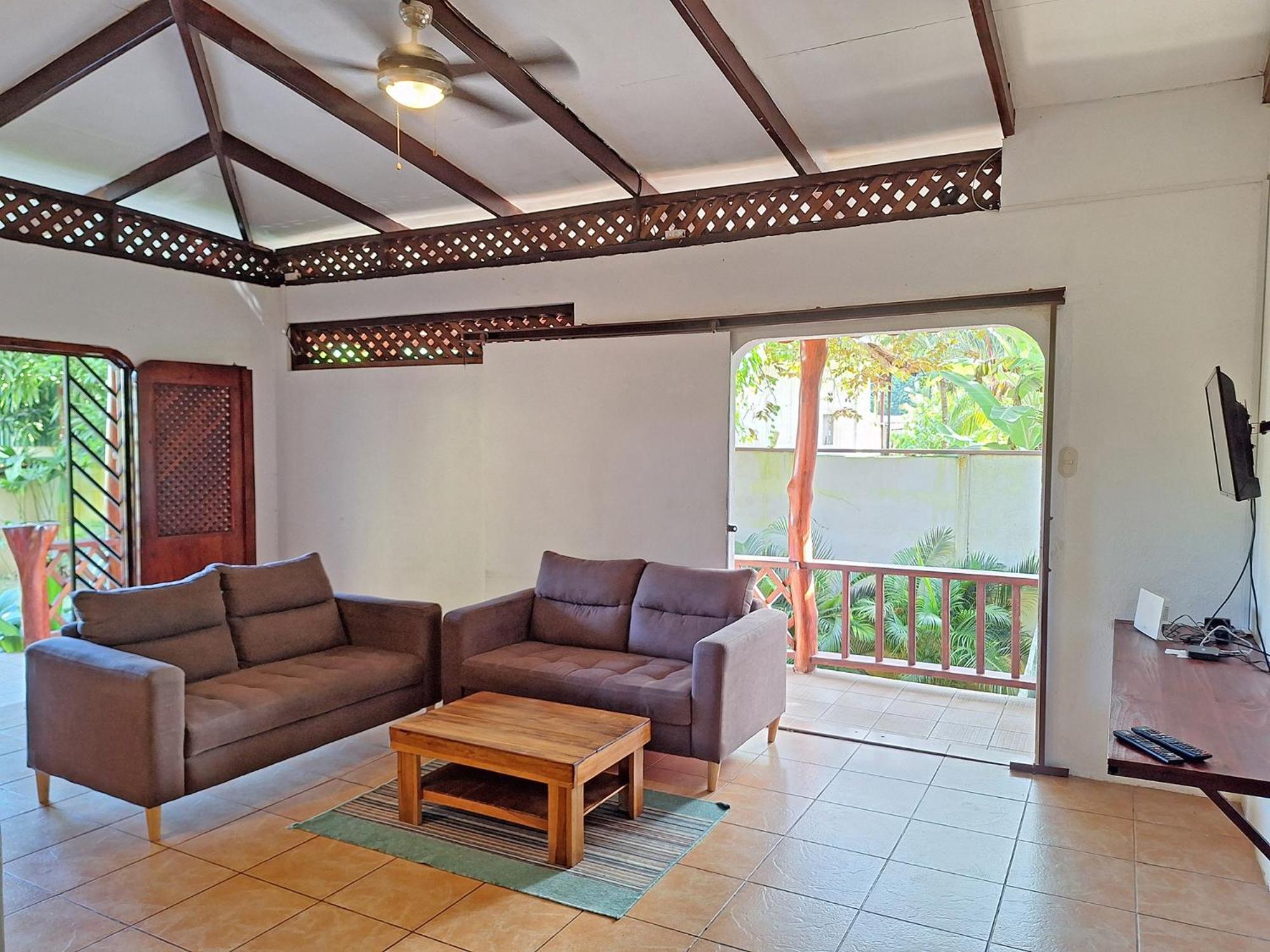 Infiniti Hotel Puerto Viejo de Talamanca المظهر الخارجي الصورة